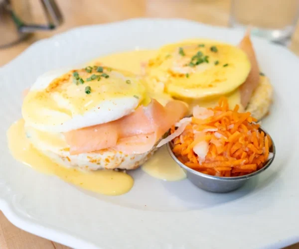 hungry traveller cafe - photos 03