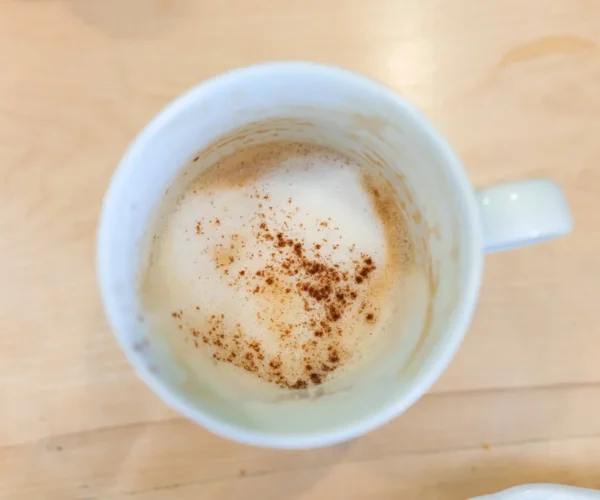 hungry traveller cafe - photos 06